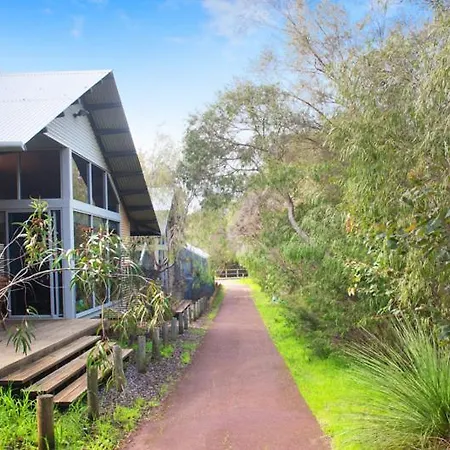 Peppy Tree House Villa Dunsborough Exterior photo