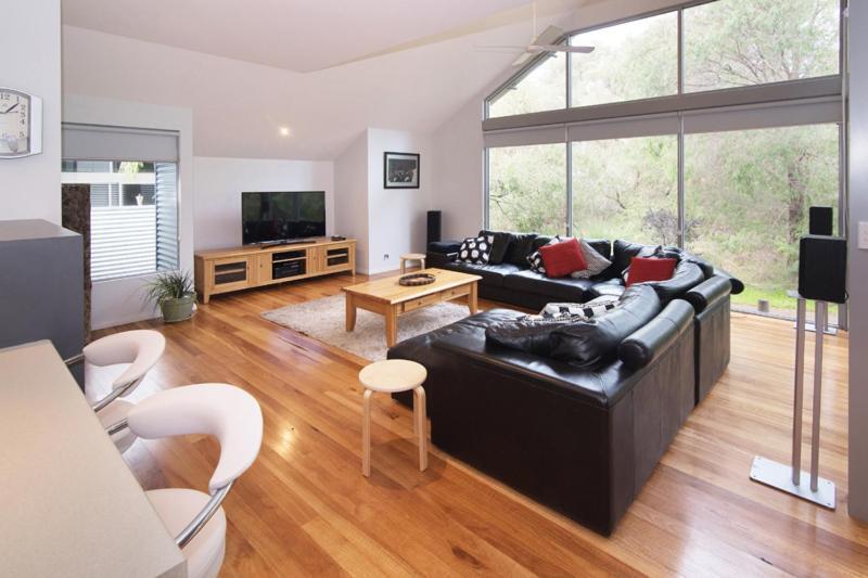 Peppy Tree House Holiday home